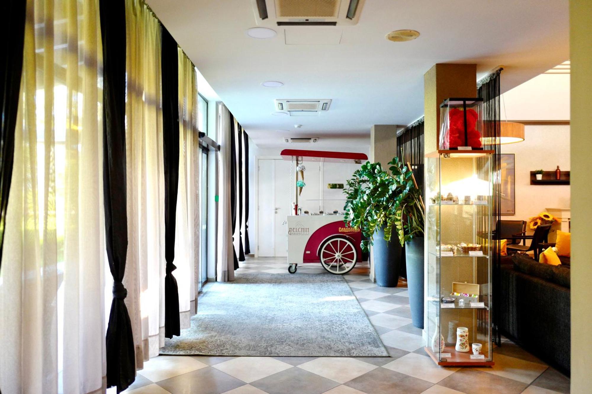 贝尔琴花园spa酒店 贝尔钦 外观 照片